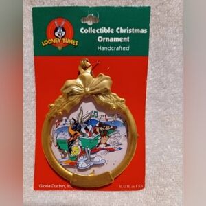 Vintage Looney tunes handcrafted collectible Christmas ornament # 1